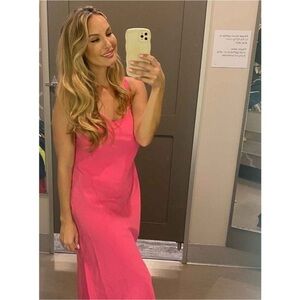 Women's Midi Slip Dress - Universal
Thread™ Pink